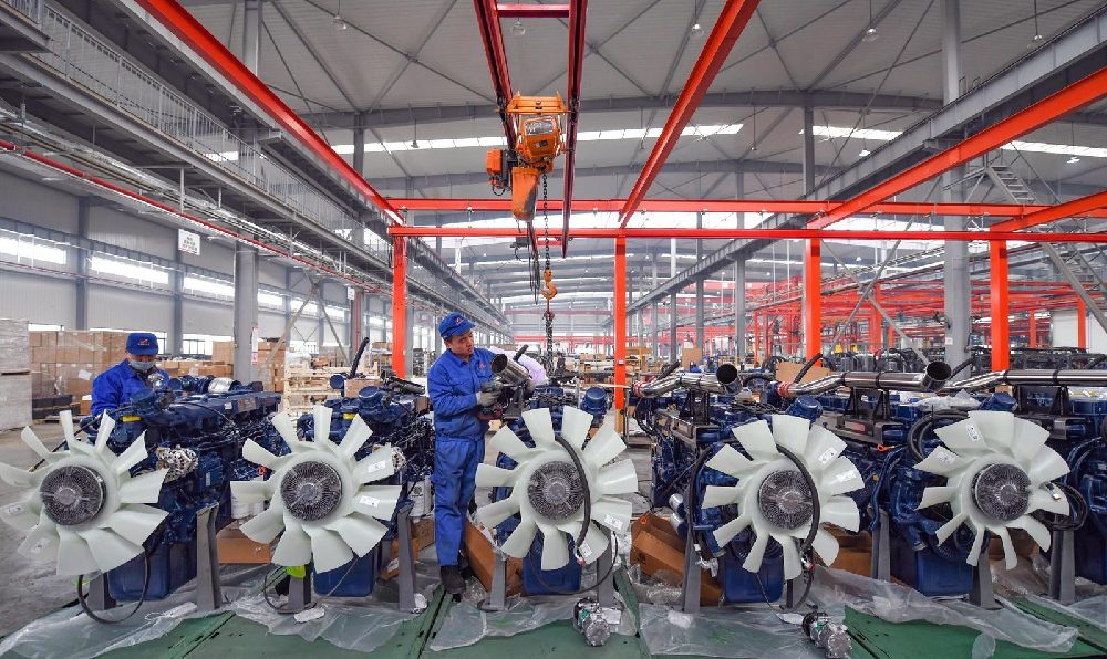 Intelligent Innovation: A Digital Practice Integrating Automated Shelf Handling and RFID Technology